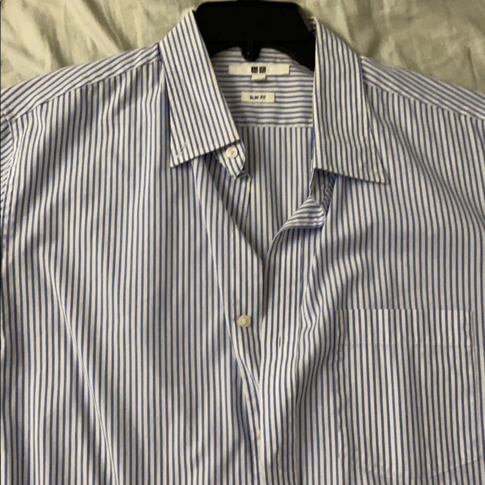 Uniqlo button down shirt